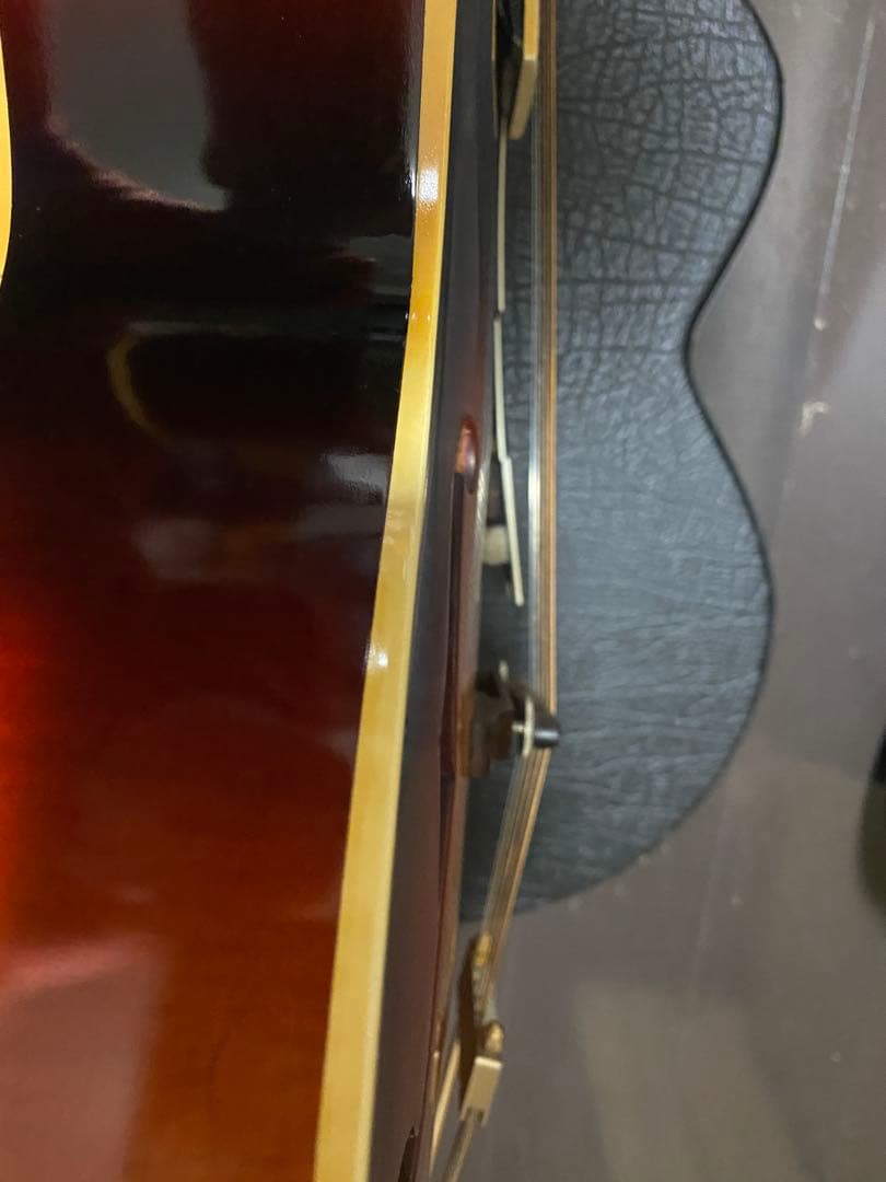 アコースティックギター　jumbo