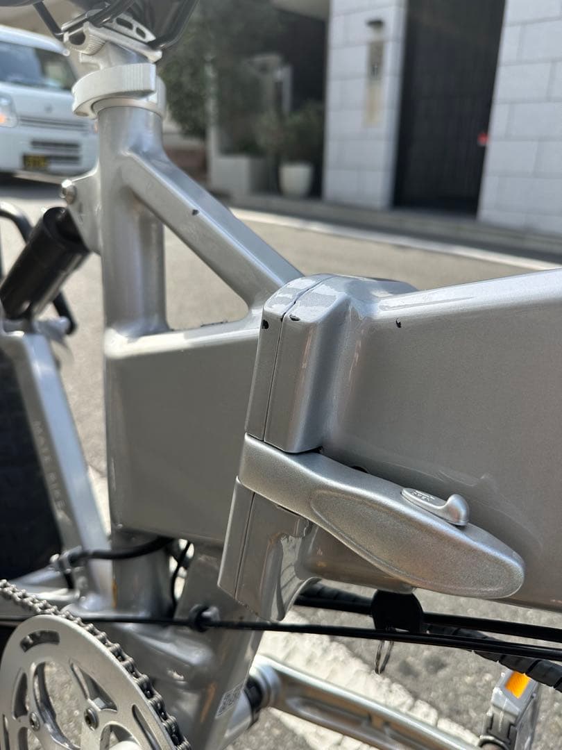 MATE X 250 Polar Silver 荷台付き ハンドルカスタム