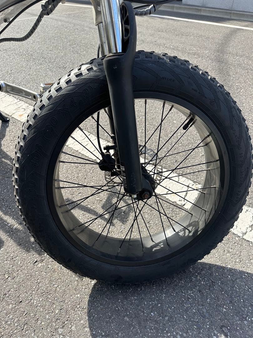 MATE X 250 Polar Silver 荷台付き ハンドルカスタム