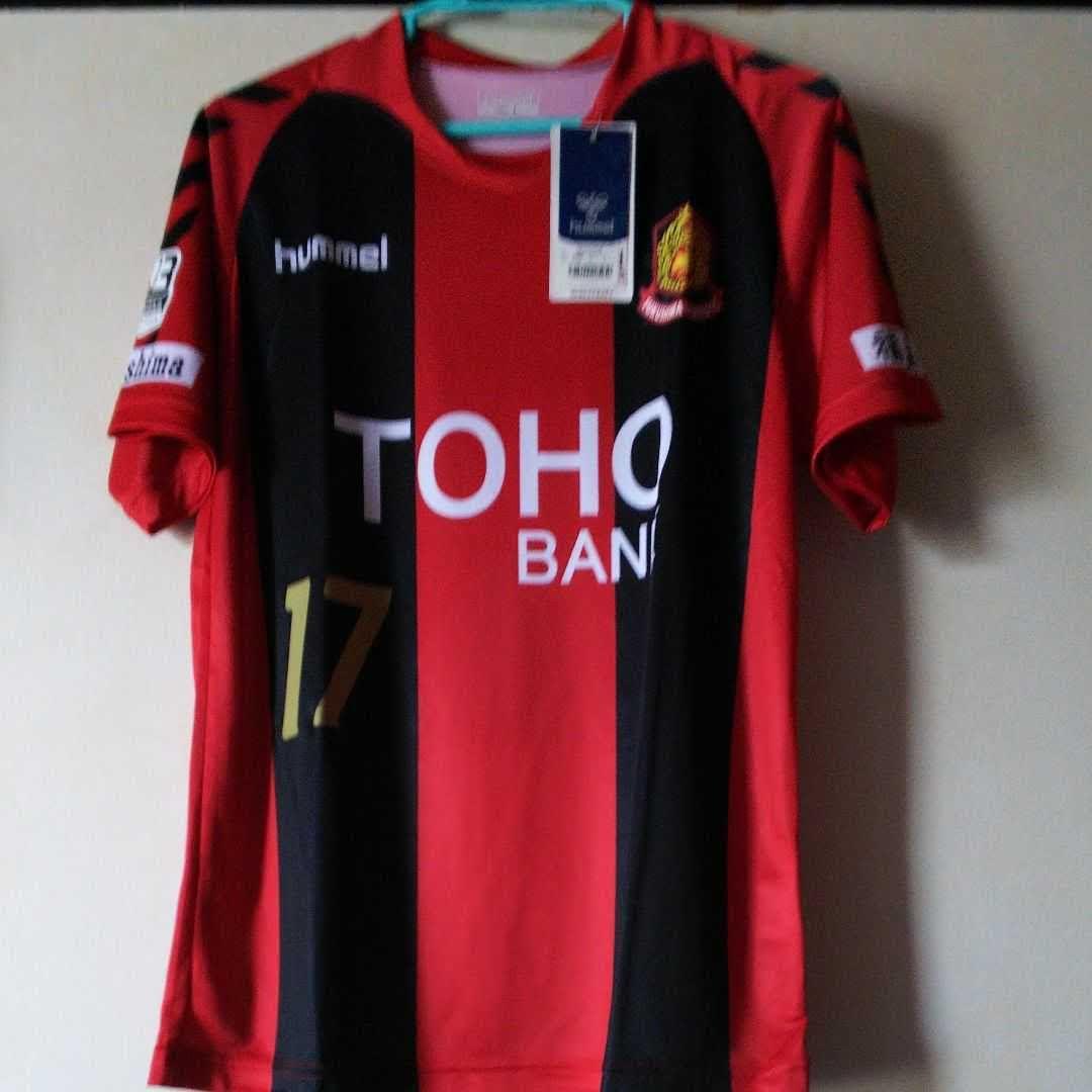 新品・hummel2015福島ユナイテッドＦＣオーセンティックユニフォームセット