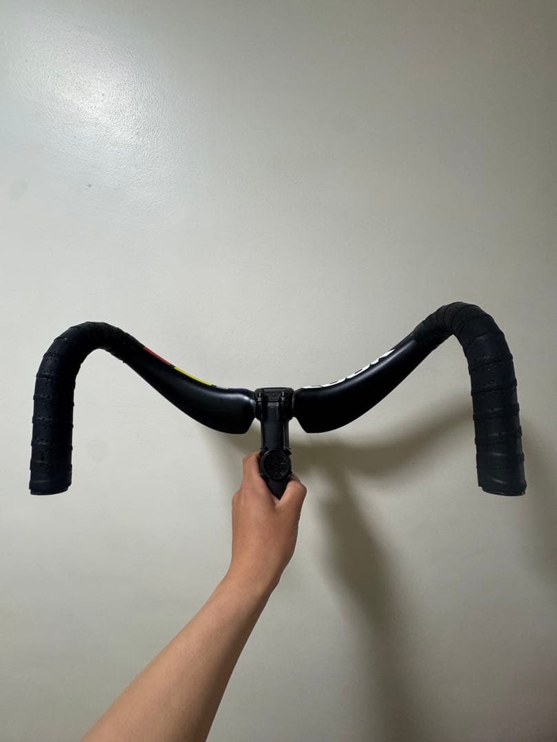 LOOK 純正ハンドル　370mm 定価60500円