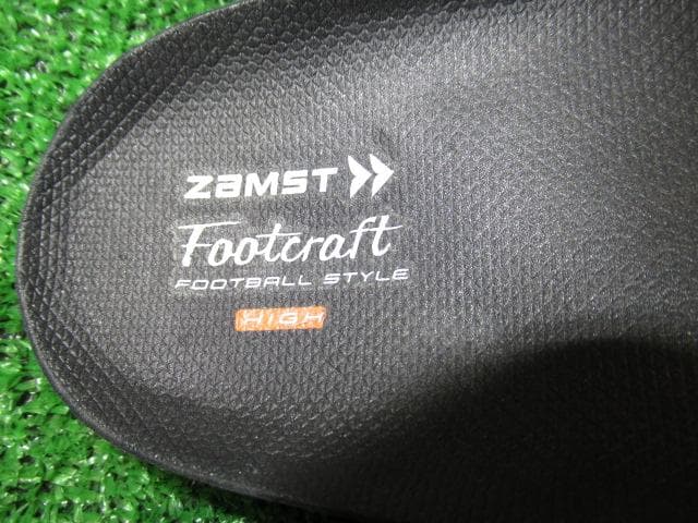 adidas ブラック フットサルシューズ