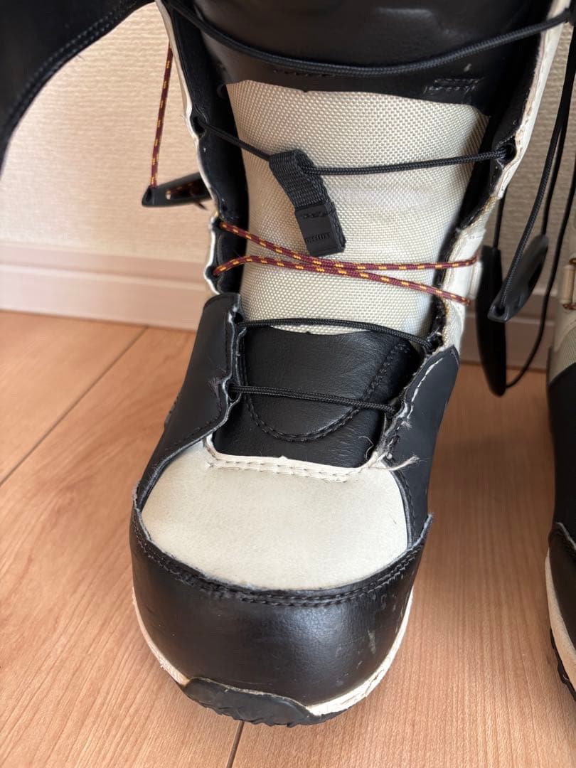 ディーラックス　エンパイア　23.5