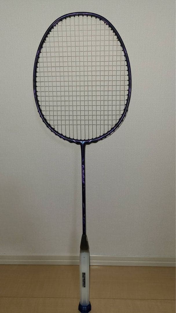VICTOR AURASPEED FANTOM 4U バドミントン　ラケット