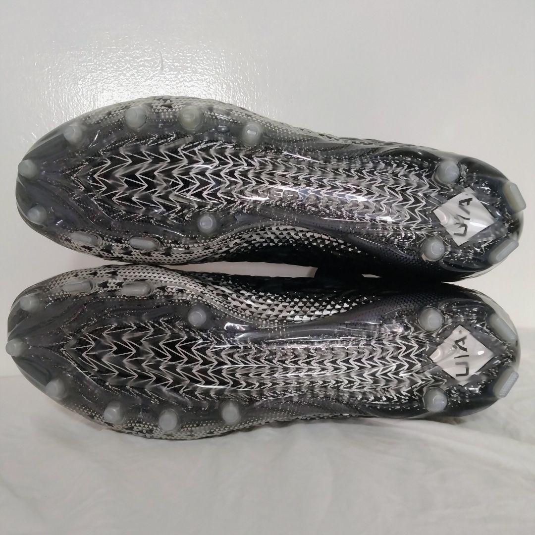 【29.5m ✨新品未使用✨】アンダーアーマー アメフトスパイク スポットライト