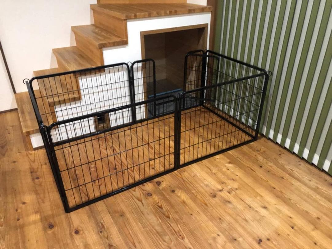 スチール製の折り畳み式ペットフェンス、中大型犬に適した頑丈な作り