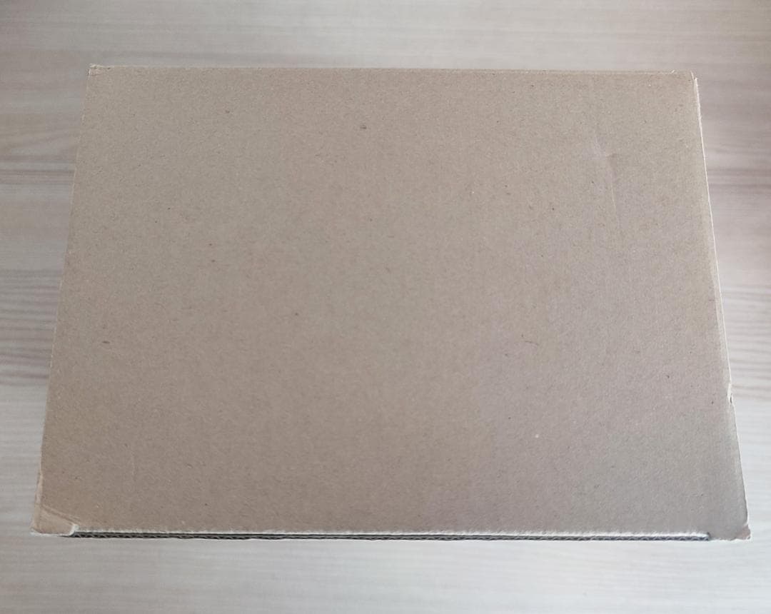 【未使用】 崖の上のポニョ　キャンディーポット　蓋付き菓子入れ　ジャー　ジブリ