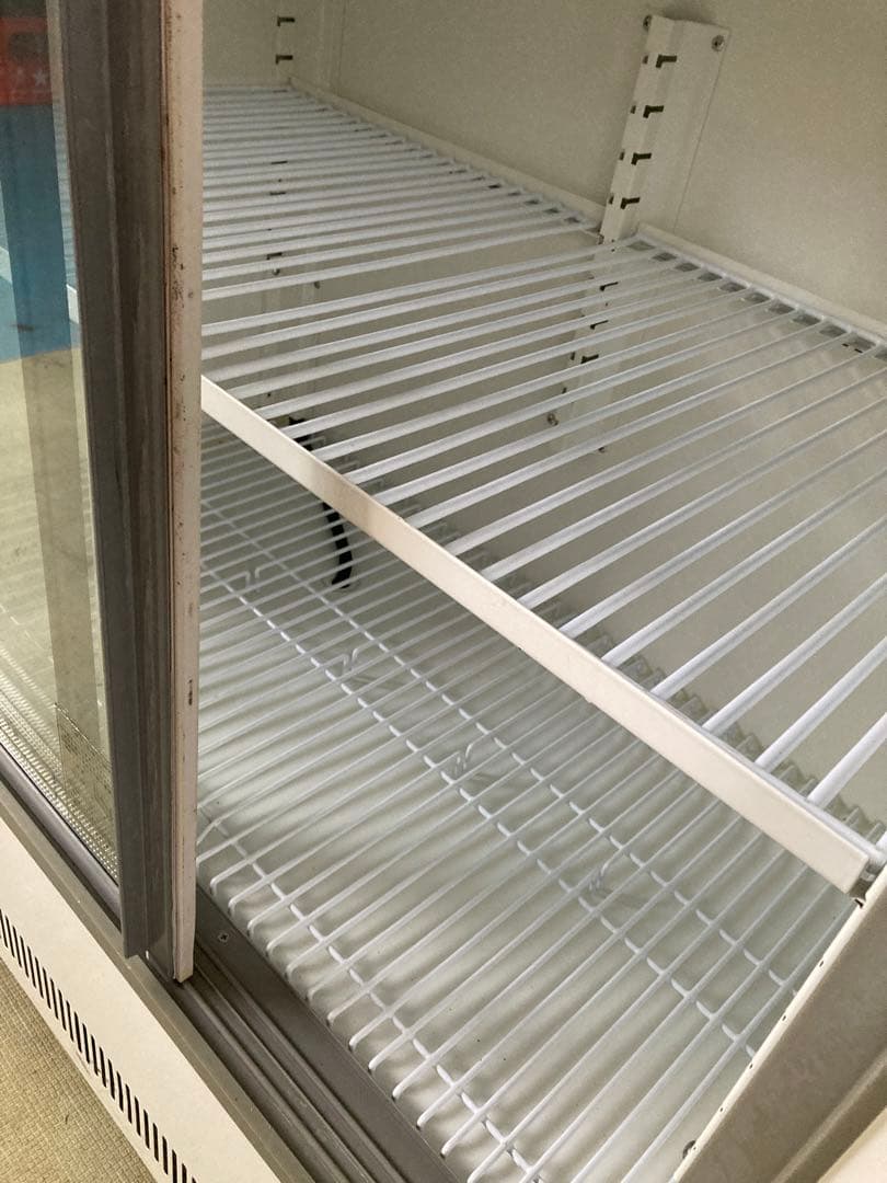 業務用　冷蔵ショーケース　NU-330XE 230L 直冷式ショーケース　安品