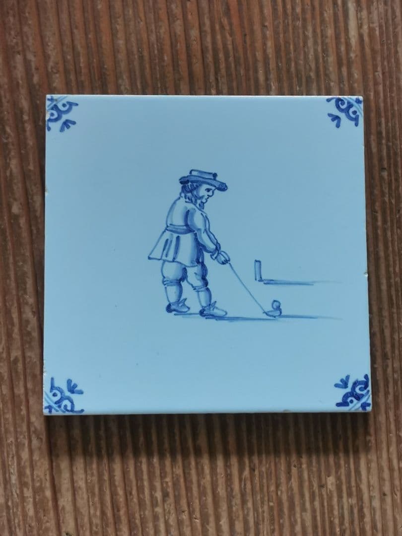ヴィンテージ/アンティーク デルフト焼タイル コバルト手描 ゴルフショットの紳士