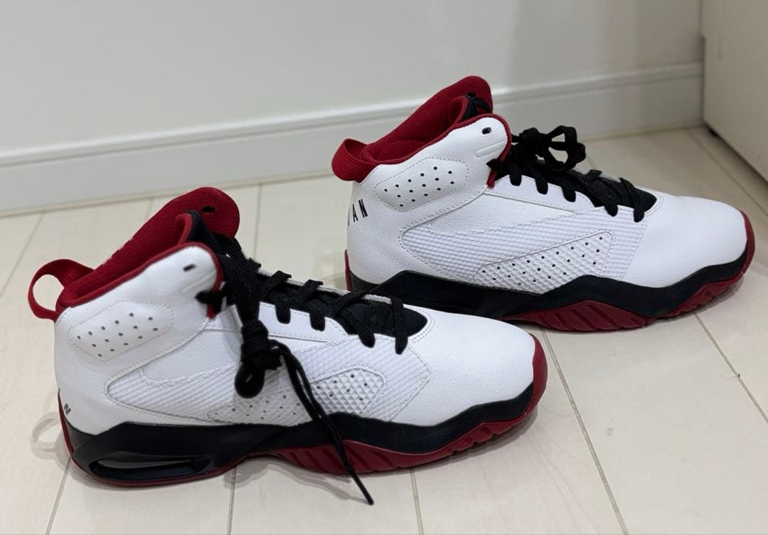 新品 NIKE AR4430-106 ジョーダン リフトオフ Gym 26cm