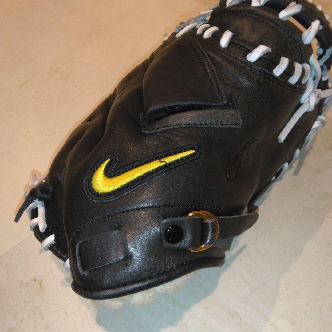 Nike 軟式グローブ 黒/黄色　シグネチャー城島健司モデル