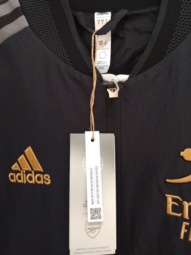 【タグ付き新品】アーセナル アンセムジャケット 22/23黒金