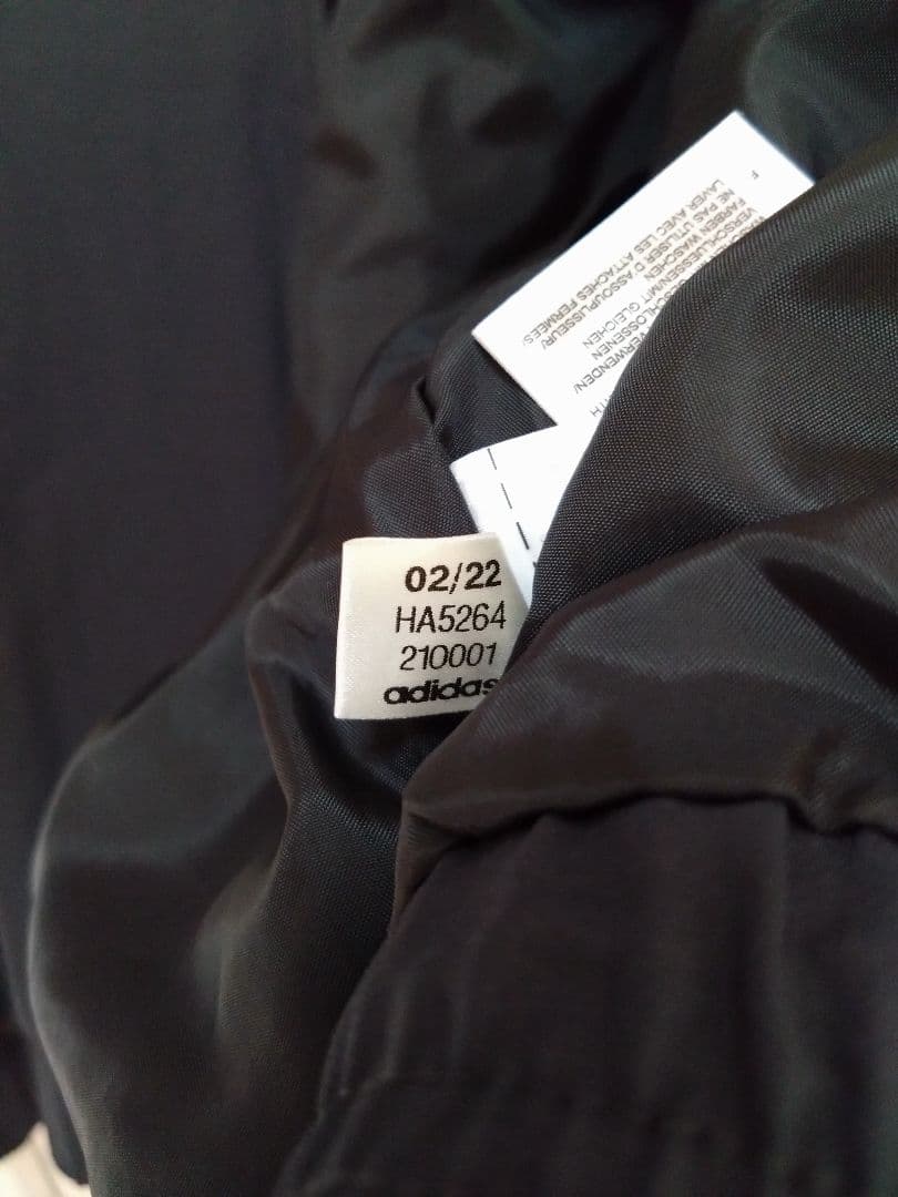 【タグ付き新品】アーセナル アンセムジャケット 22/23黒金