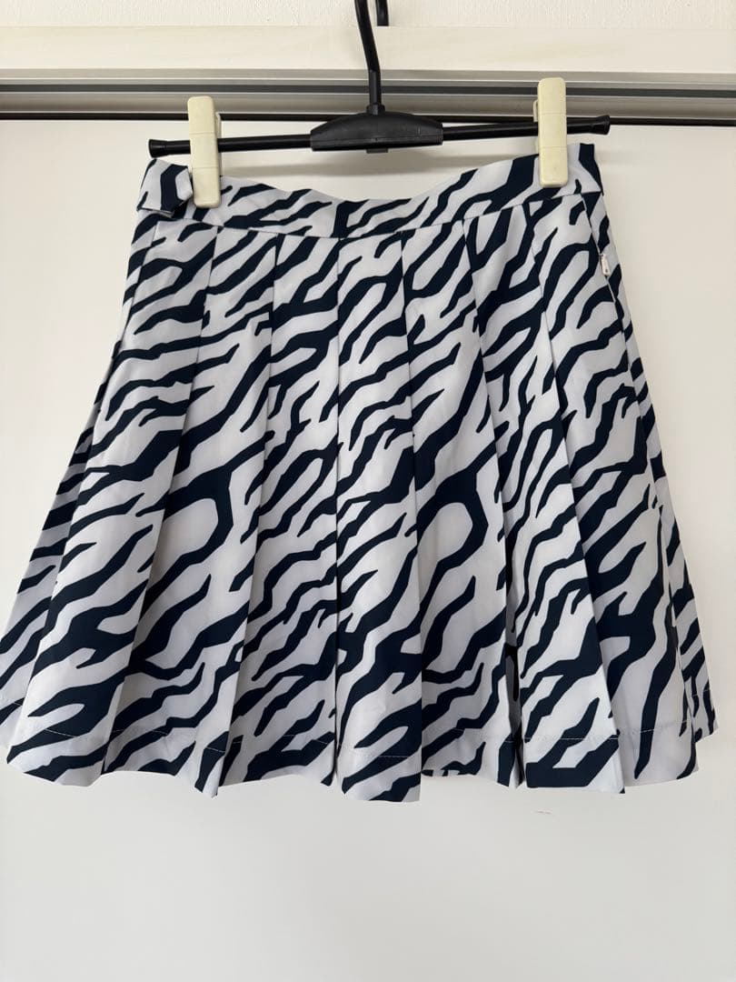 ジェイリンドバーグ⭐️ゼブラ柄スカート