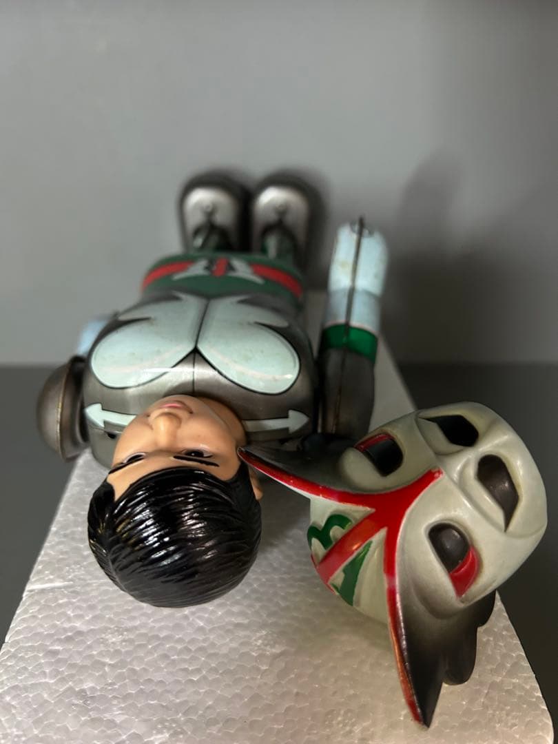 たろいも　超人バロム・１ゼンマイブリキ歩行　ポピー　東映