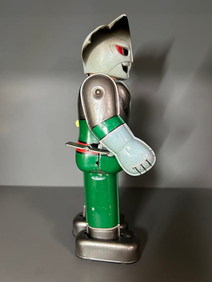 たろいも　超人バロム・１ゼンマイブリキ歩行　ポピー　東映