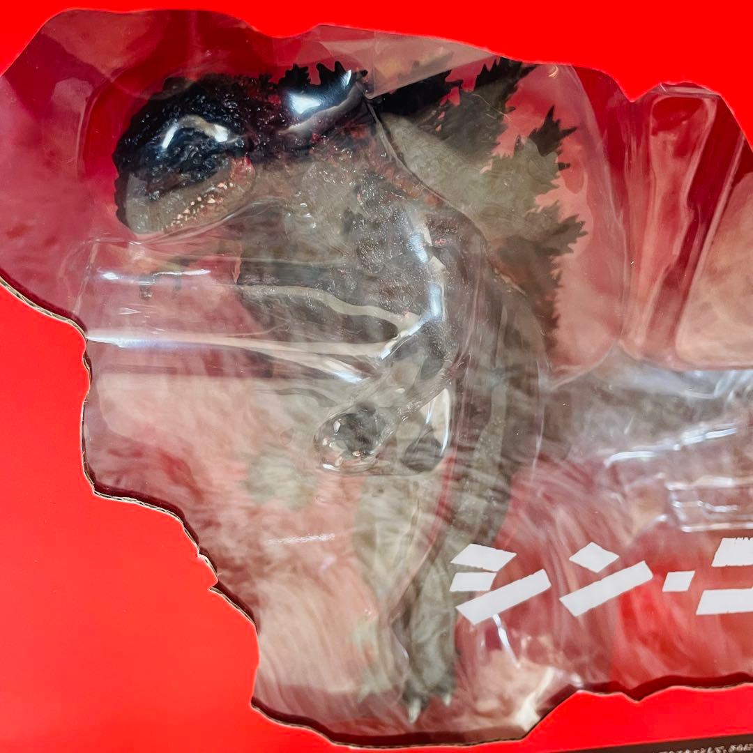 未開封✨　バンダイ　S.H.モンスターアーツ　シン・ゴジラ　ゴジラ 2016