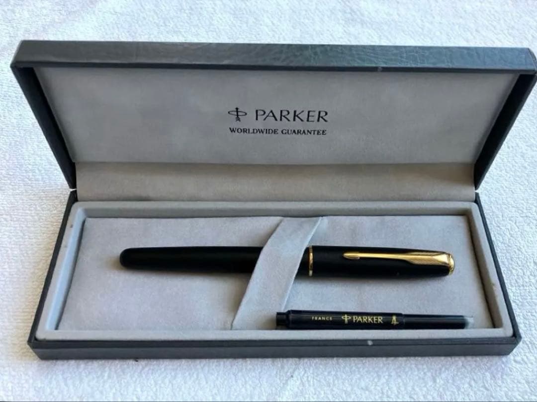 パーカー ソネット 万年筆　Parker FRANCE マットブラック出品準備中