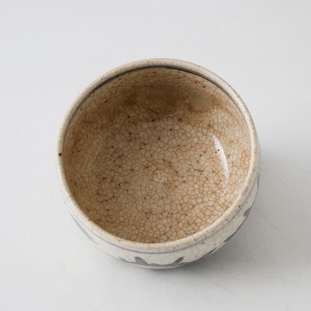 時代物 安南写 染付 花唐草文 茶碗 絞り手 茶道具 抹茶碗