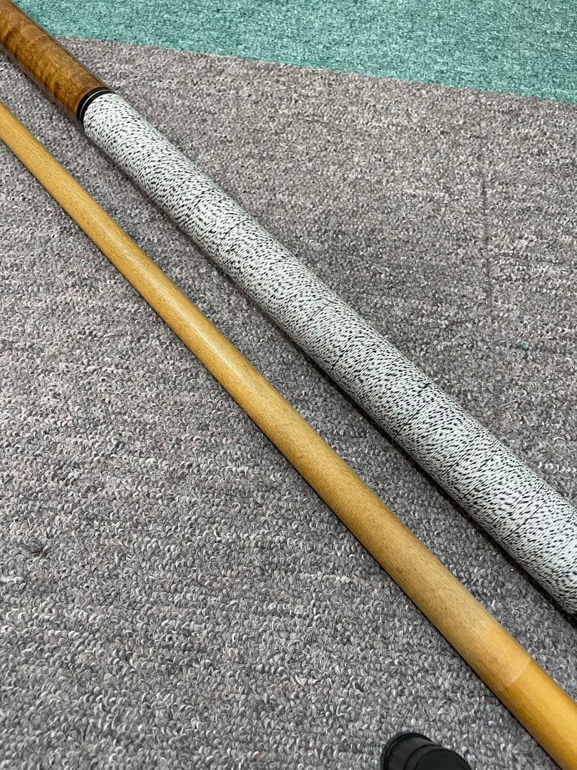 ビリヤード　lambros cue