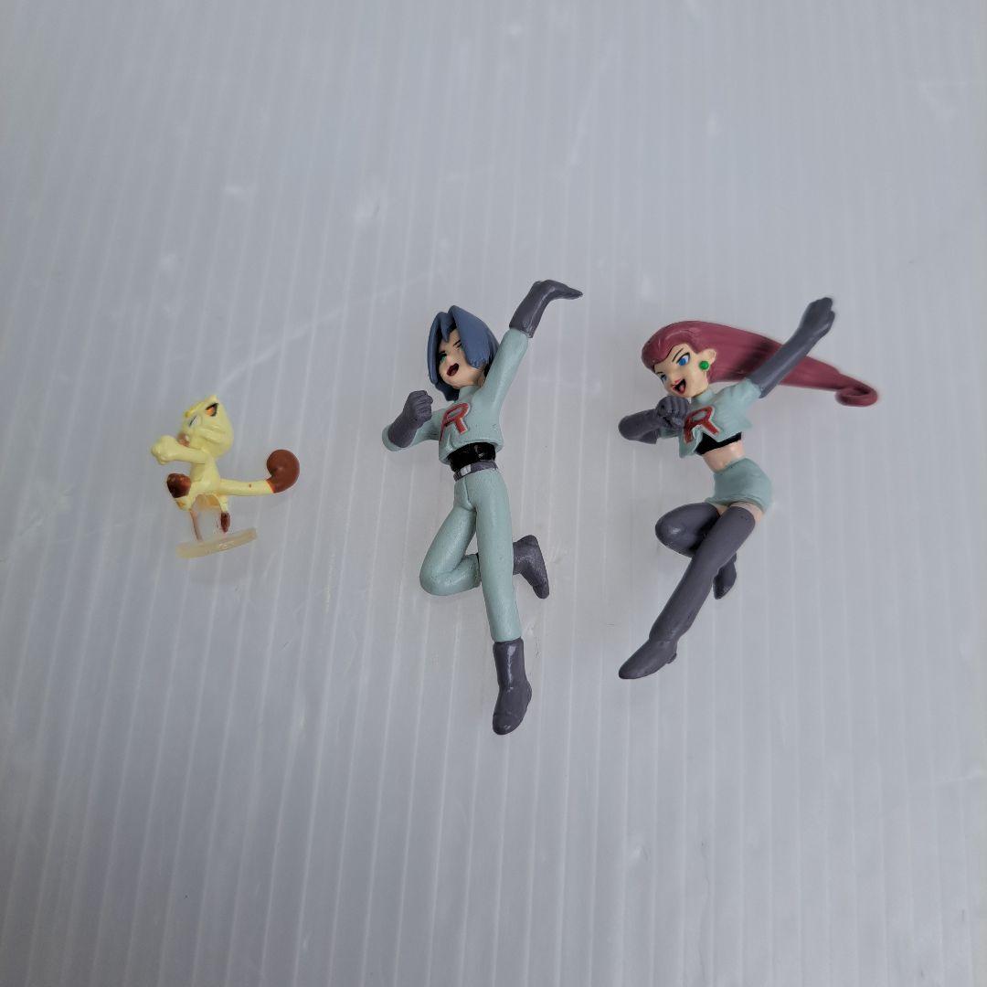 希少　立体ポケモン図鑑SPECIAL04　ロケット団　ムサシ　コジロウ　ニャース