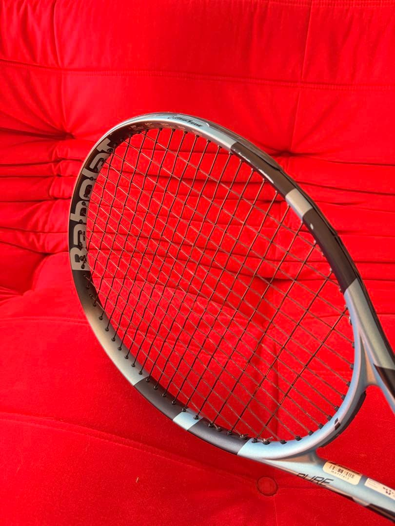 【値下げ】バボラ テニスラケットピュアドライブ （2025年モデル）