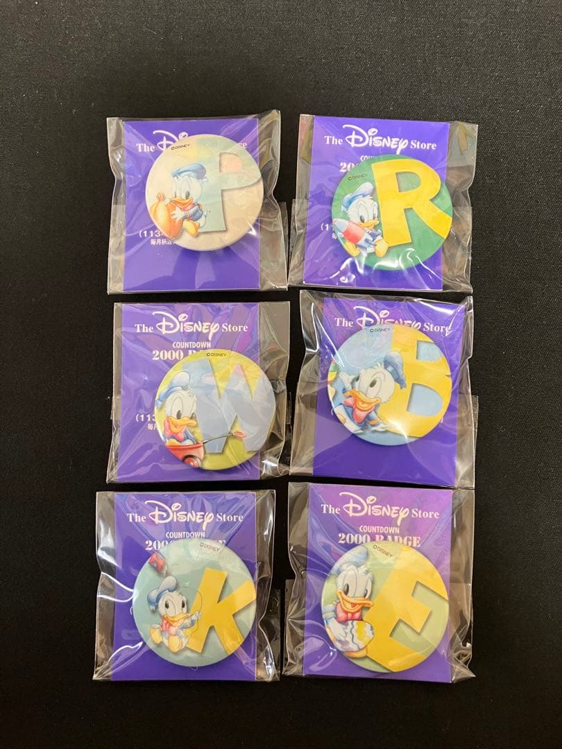 2000年カウントダウン記念ディズニーオールスター限定！ドナルドダックの缶バッジ