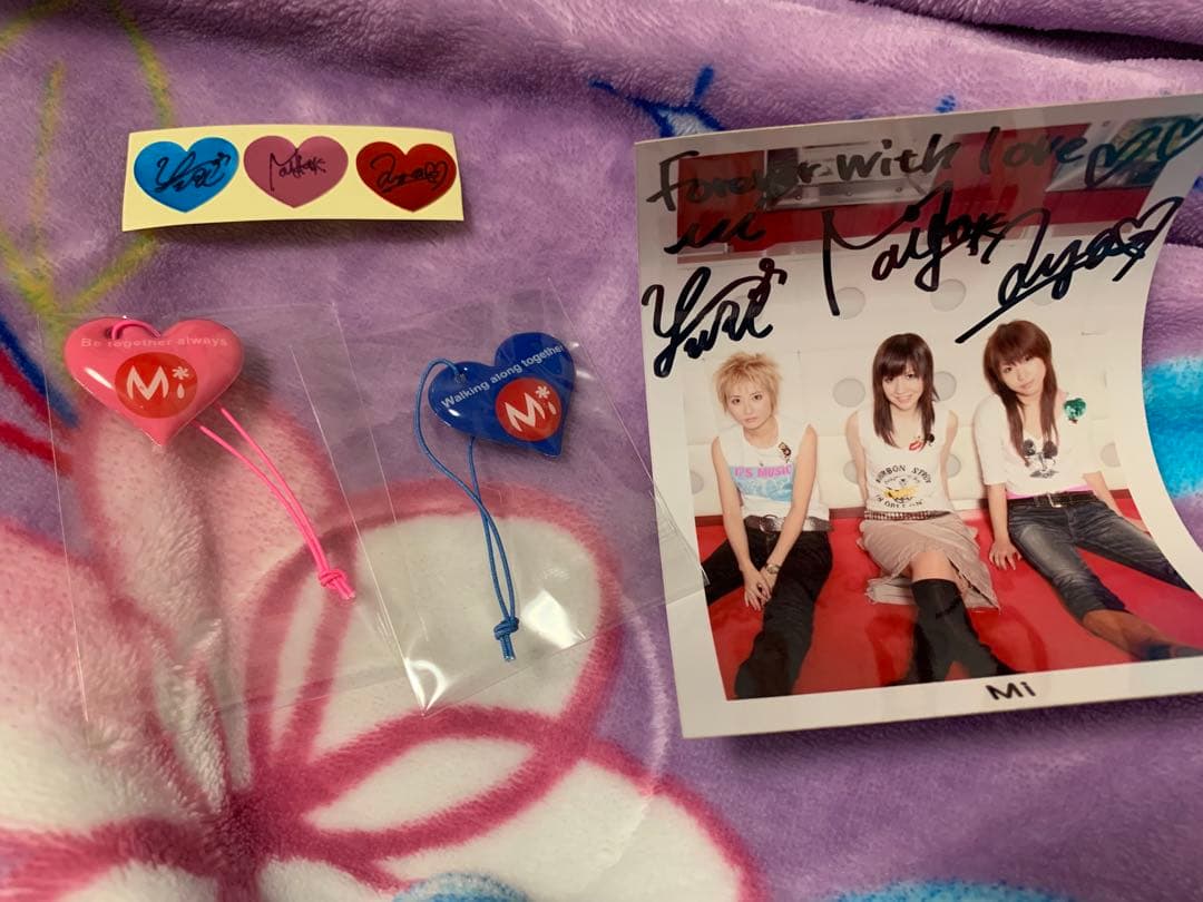 あいのり ガールズバンドMi(エムアイ)直筆サイン入りグッズ 有名人 サイン
