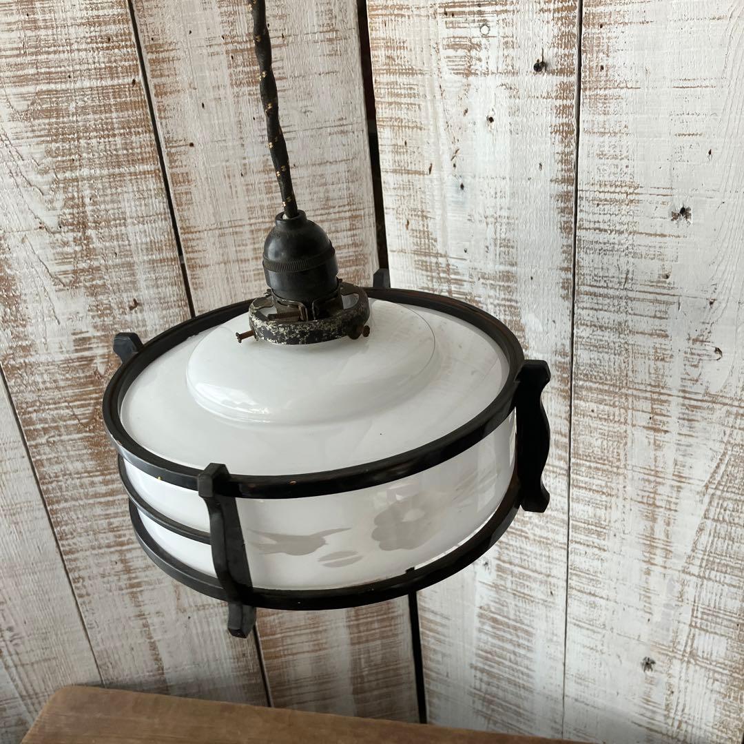 古道具　昔　ランプ　天井照明　和風ランプ