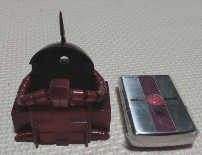 MS-06 ZIPPO HEAD STAND MODEL シャア専用ザク