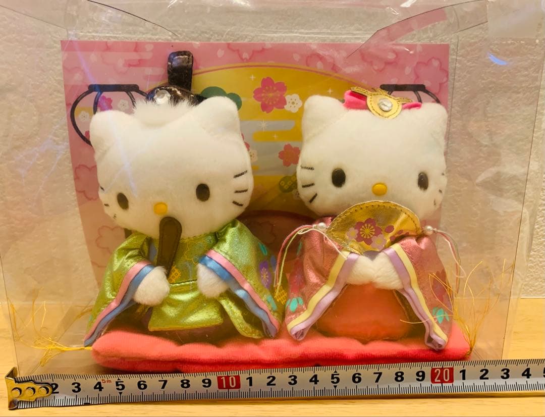 キティ　ダニエル　サンリオ　ひな祭りドール　ぬいぐるみ