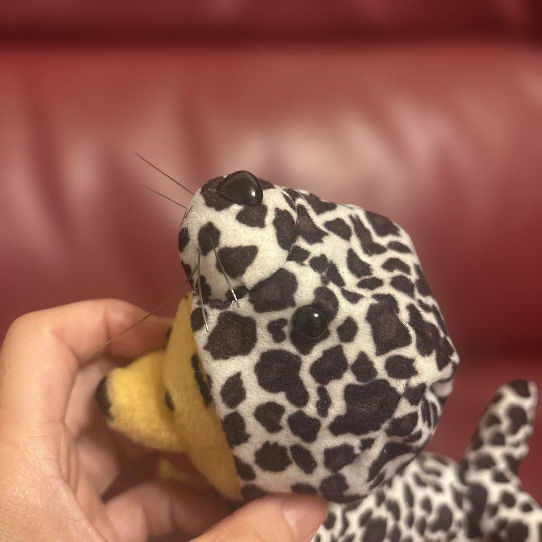 黒ぶちあざらしプーさん　ぬいぐるみ