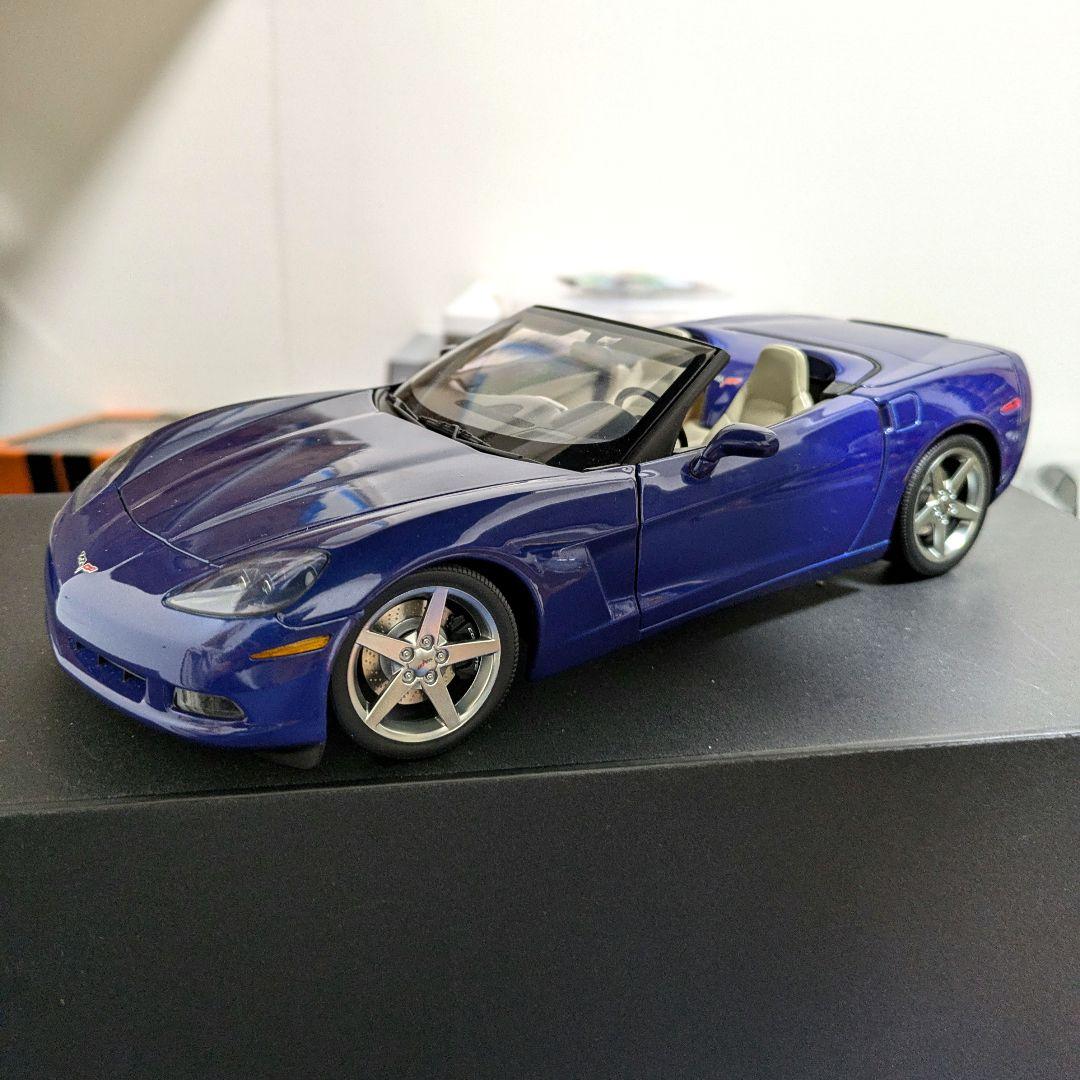 AUTOart 1/18　シボレー　コルベット　C6 CORVETTE