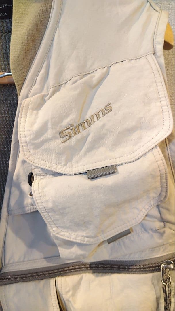 Simmsマスターベスト斜めロゴ