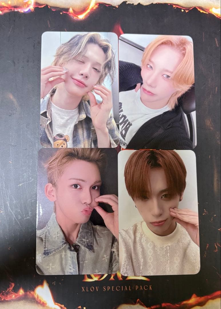 XLOV EVERLINE トレカ4枚セット