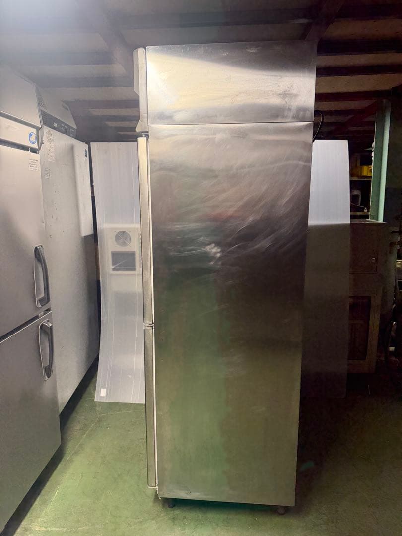 2015年 フクシマ冷凍庫 900x650x1940