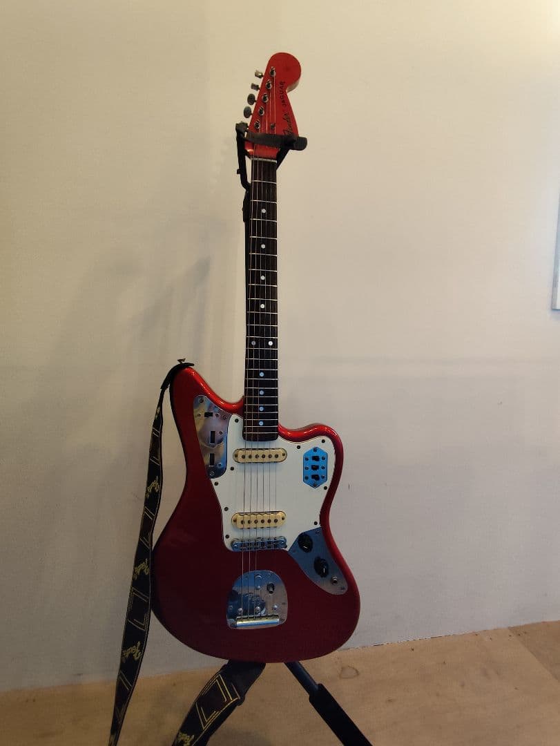 n*L様 Fender　japan　JAGUAR