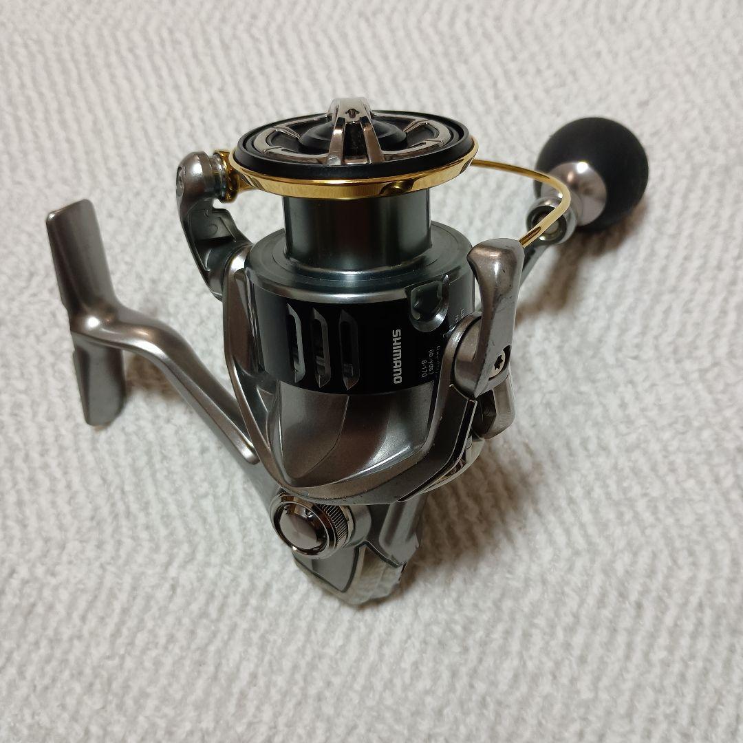 SHIMANO 15TWIN POWER C3000XG スピニングリール