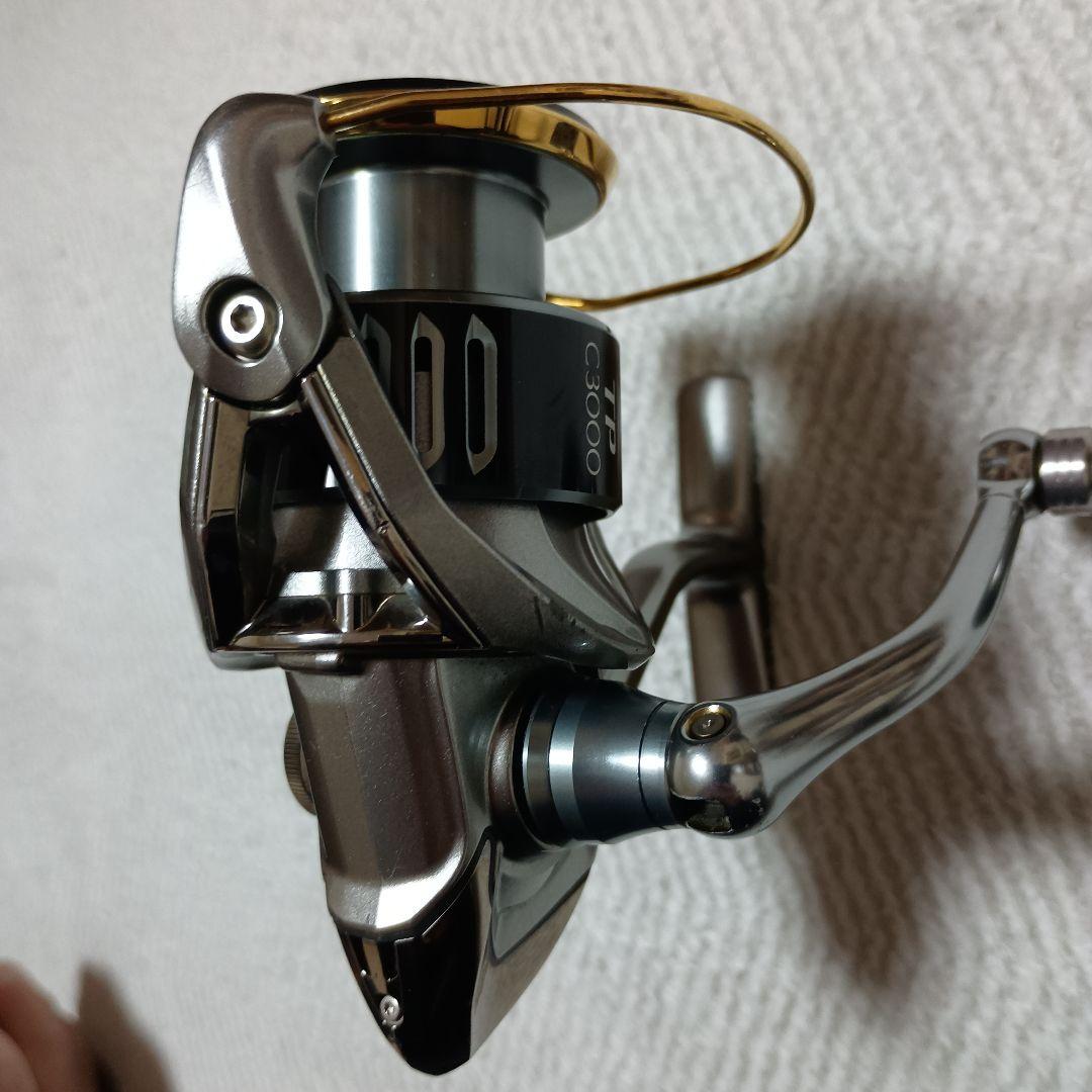 SHIMANO 15TWIN POWER C3000XG スピニングリール