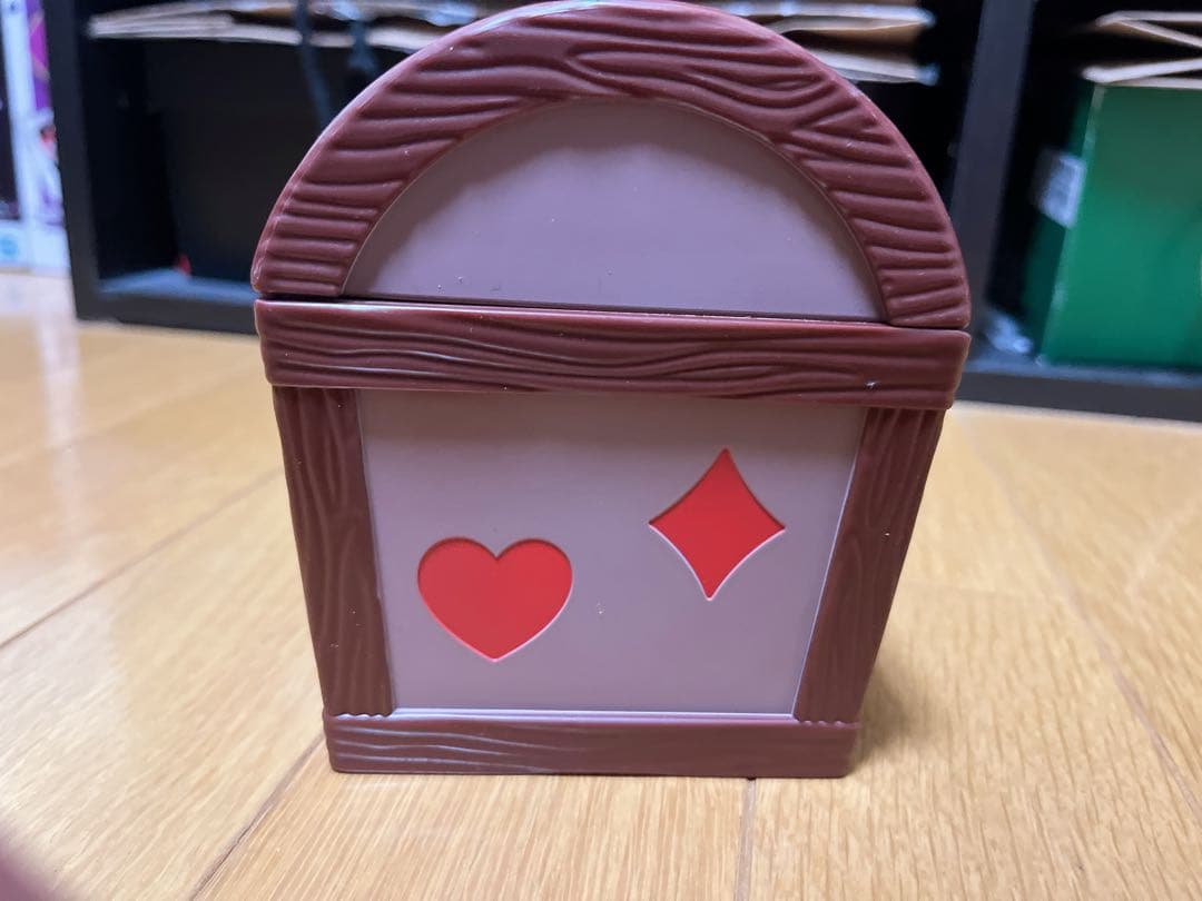 ヒソカのおもちゃ箱、ミニマスコット3体