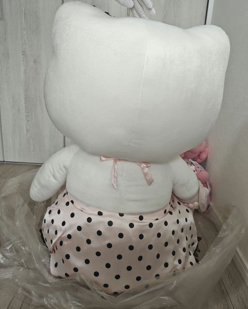 激レア momoberry ハローキティ プードル　巨大ぬいぐるみ 2005年