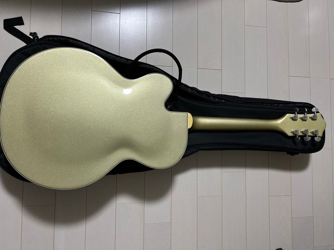 【美品】GRETSCH グレッチ　ストリームライナーG2420T