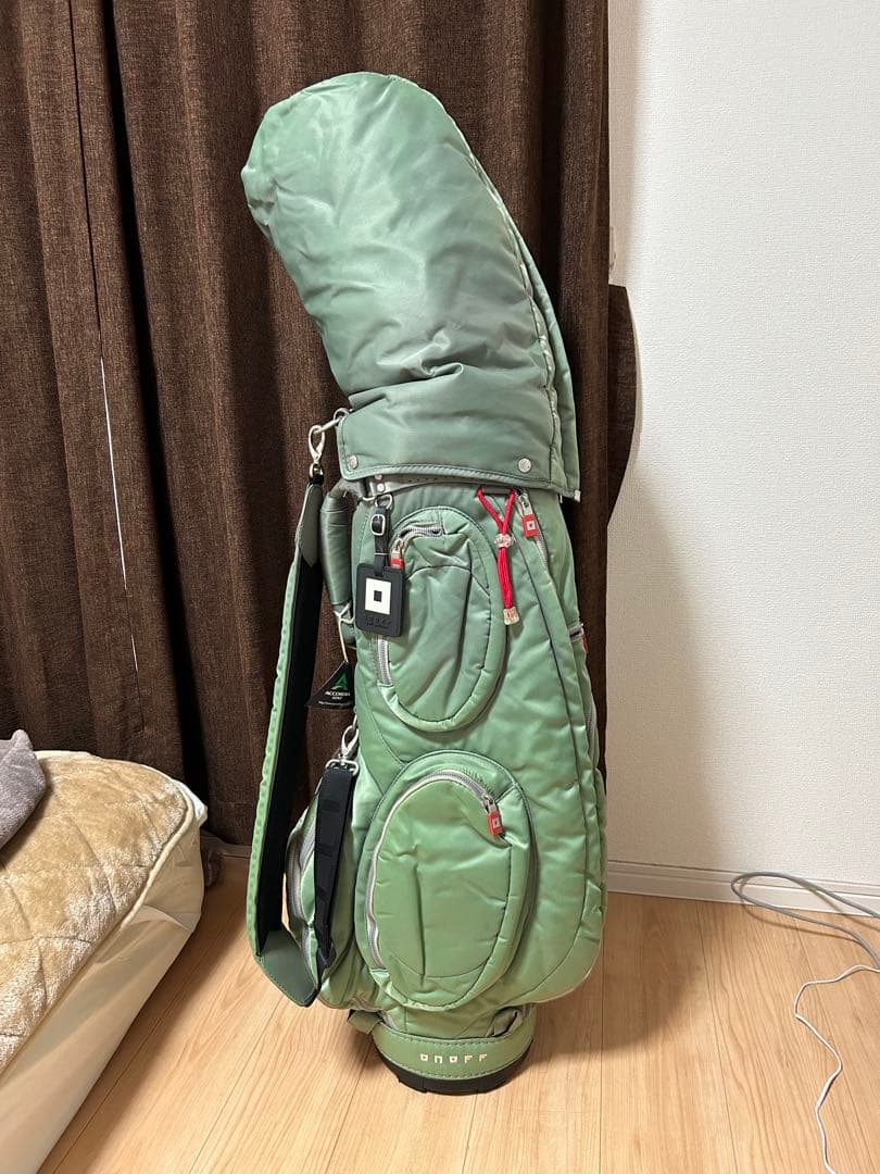 Tourstage クラブセットとONOFFバッグ