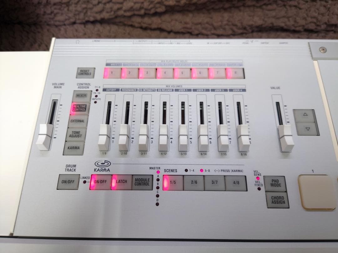 Korg M3 シンセサイザー 61鍵