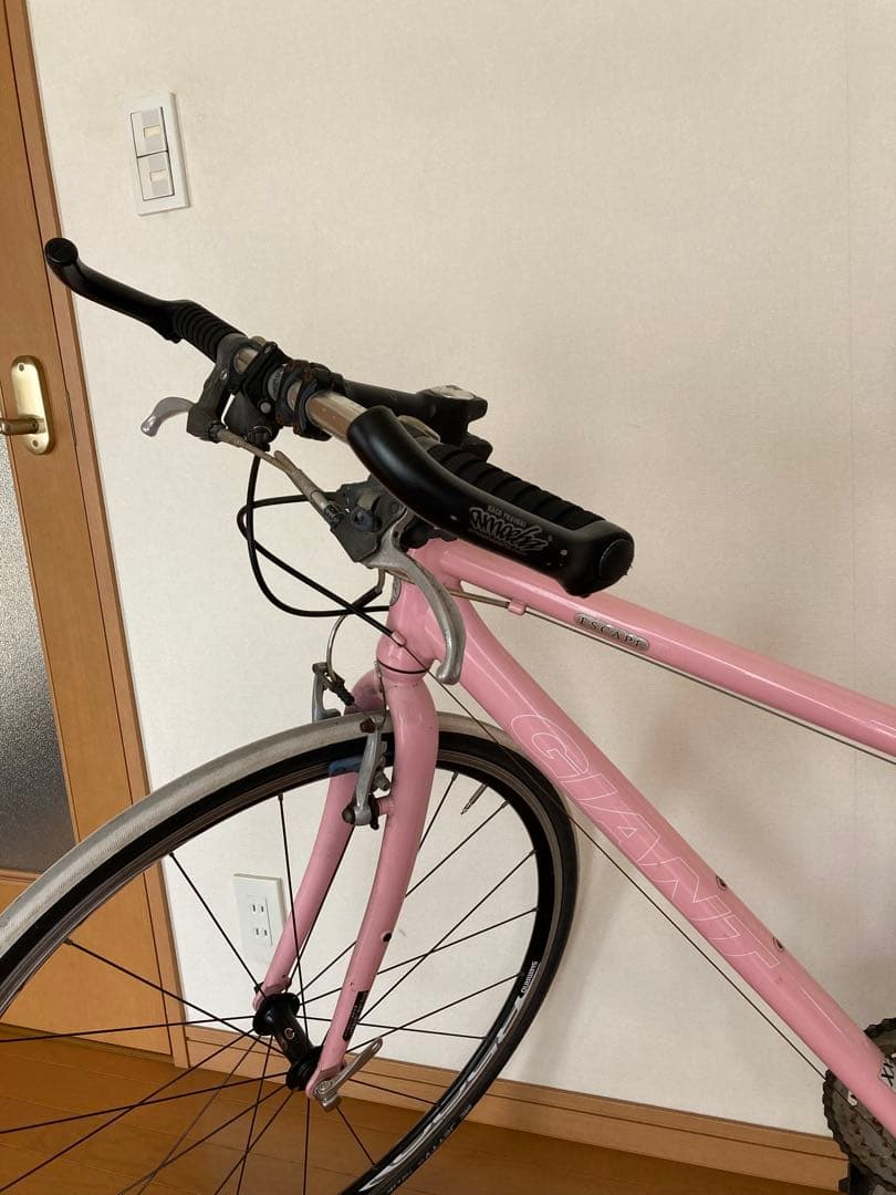 GIANT ESCAPE R3 クロスバイク