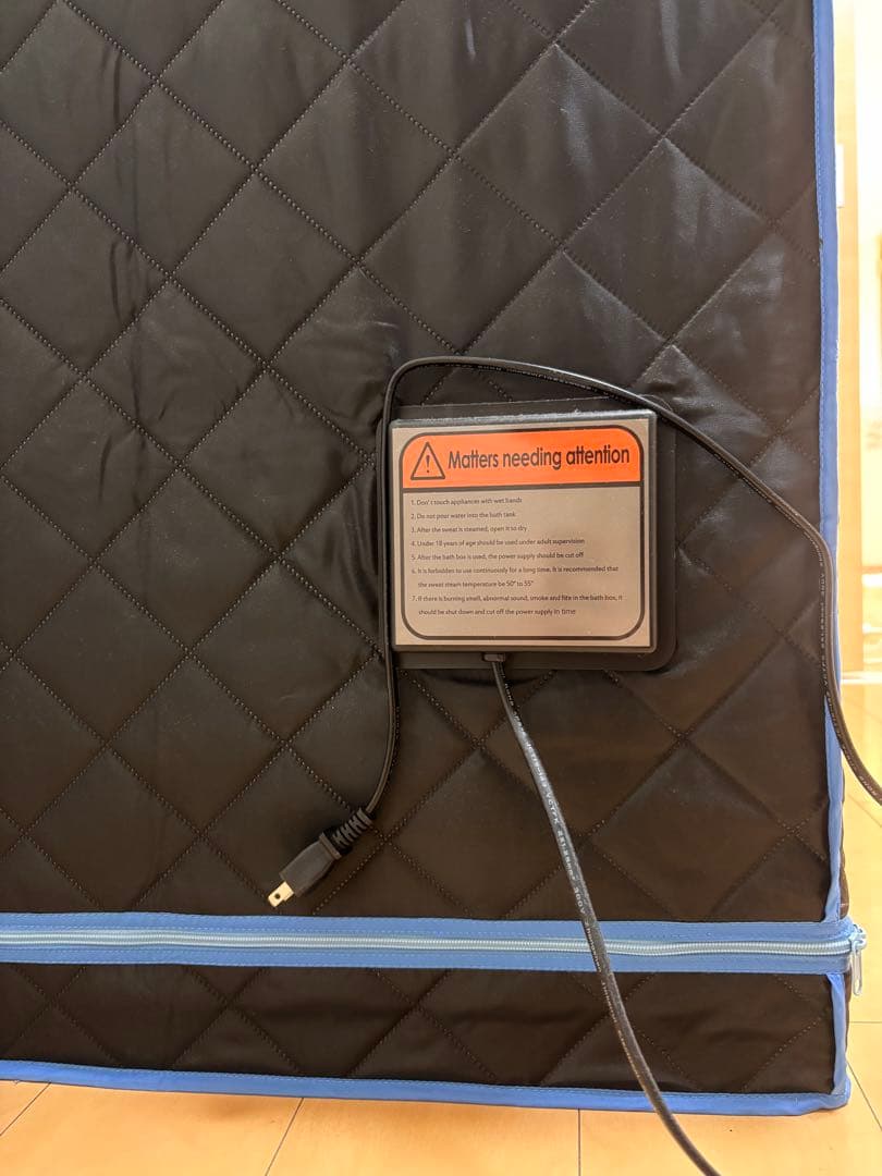 USB接続 サウナポッド 黒と青