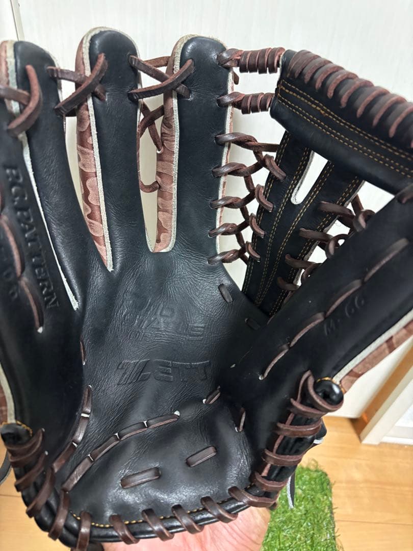 プロ支給品　実使用　岡田幸文　千葉ロッテ　ゼット　プロステイタス　外野手