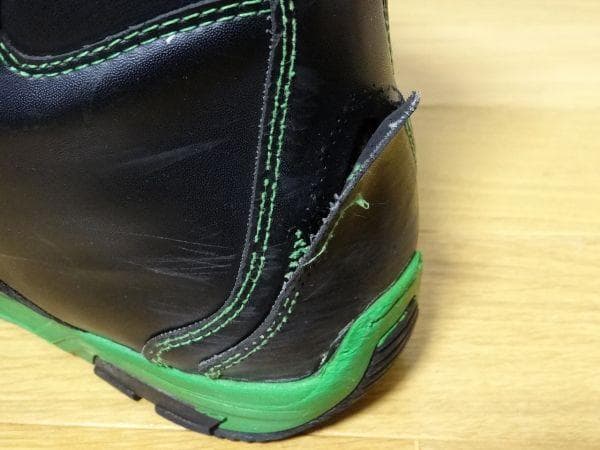 中古 DIVISION スノーボード スノボーブーツ US:9 27cm 現状