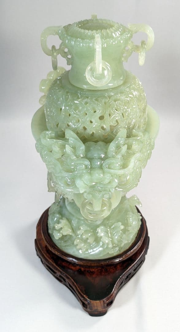 未使用　岫玉　天然石　特大香炉　遊環 龍 干支 透かし彫り 浮彫り 手彫り波唐草