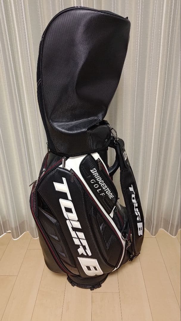TOUR B ゴルフバッグ ブラック/ホワイト